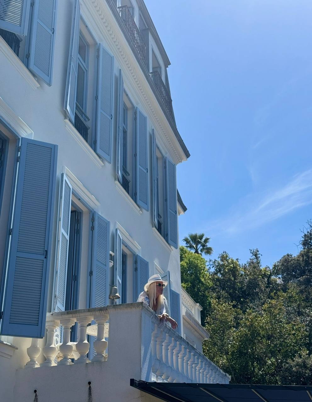 Cannes retreat blue-shutter villa exterior